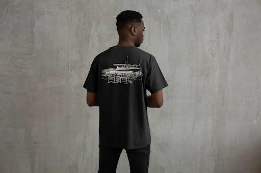 Short sleeve pocket t-shirt